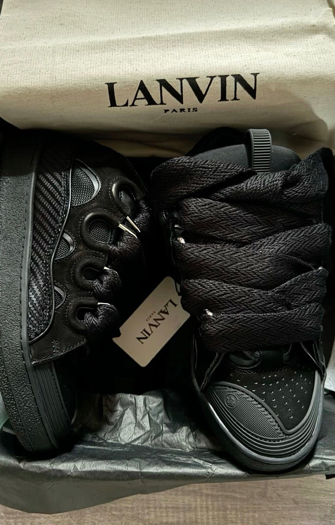 Lavins