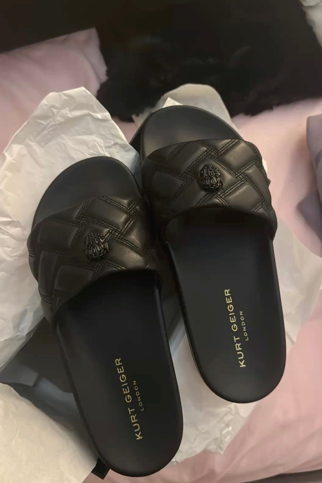 Kurt slides & purse