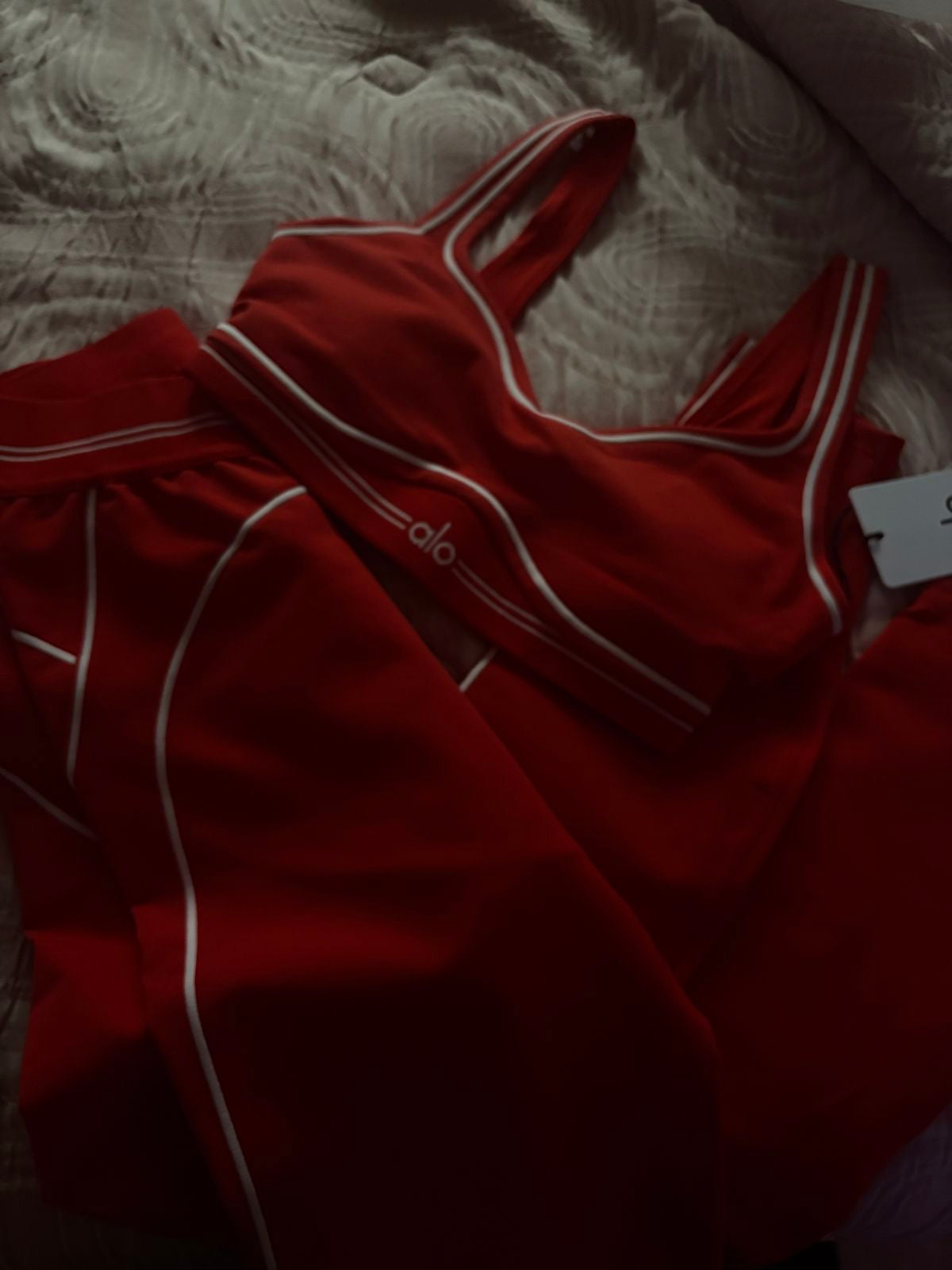 Red Alo sets